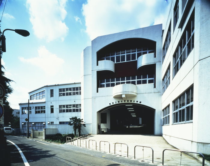 1977